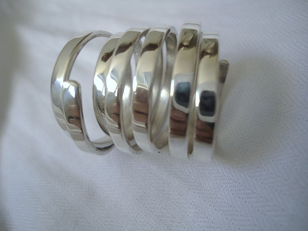 coil silver ring - polishing metals