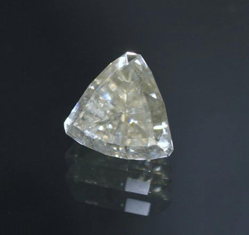 triangle-cut cassiterite - China