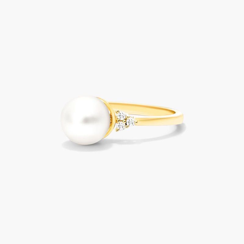 14K Yellow Gold Freshwater Pearl and Diamond Trio Ring (7.5-8.0mm)