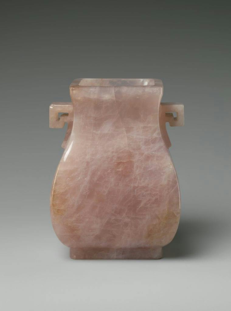 Qing dynasty vase - Rose quartz