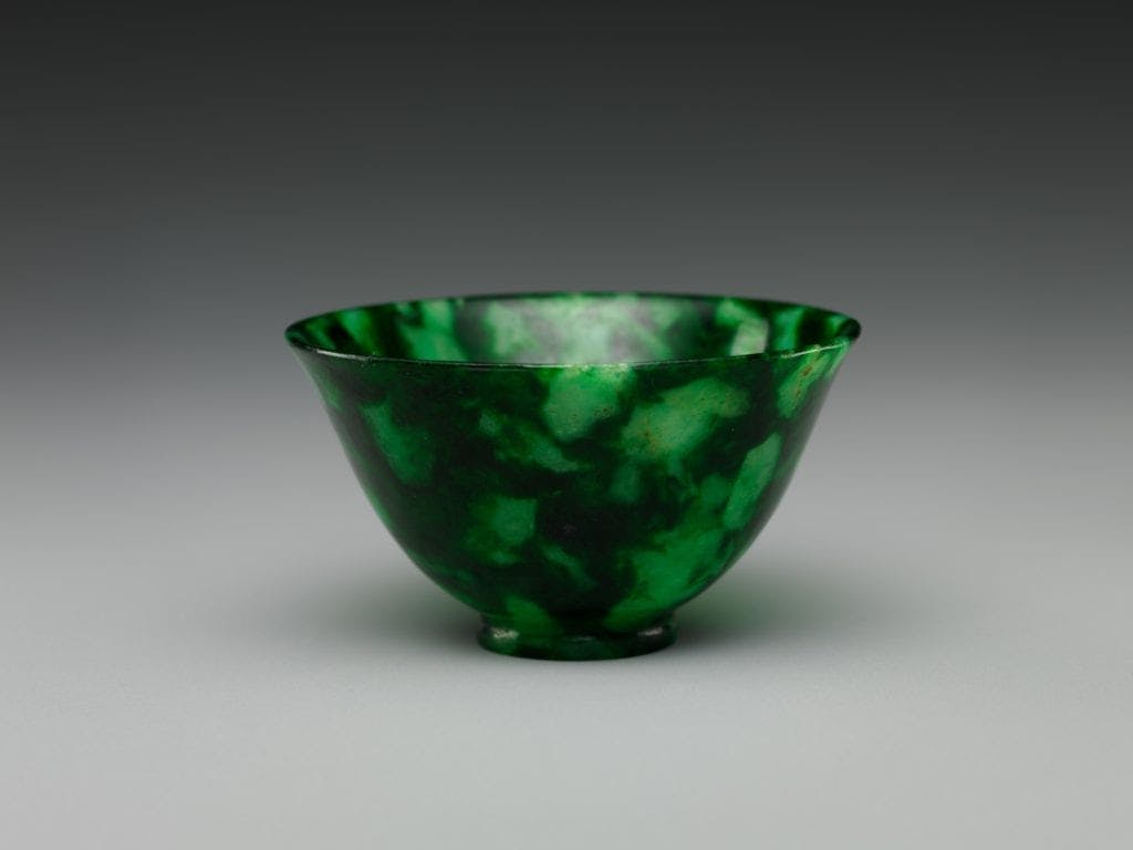 Qing dynasty jadeite cup - China