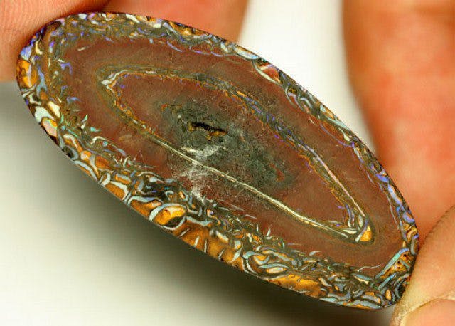 Yowah nut opal