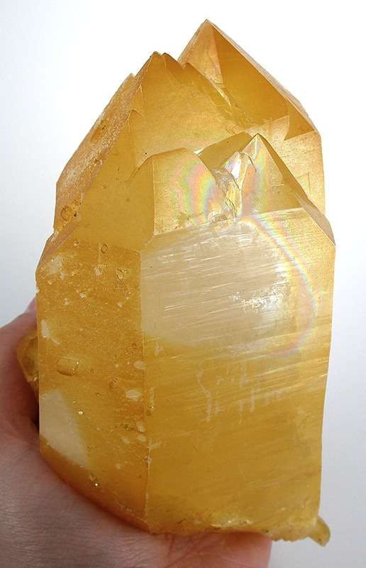 a yellow quartz that is not a citrine