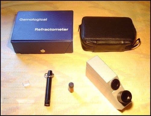 Gem Lab Refractometer