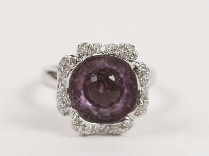 Classic Portuguese cut amethyst