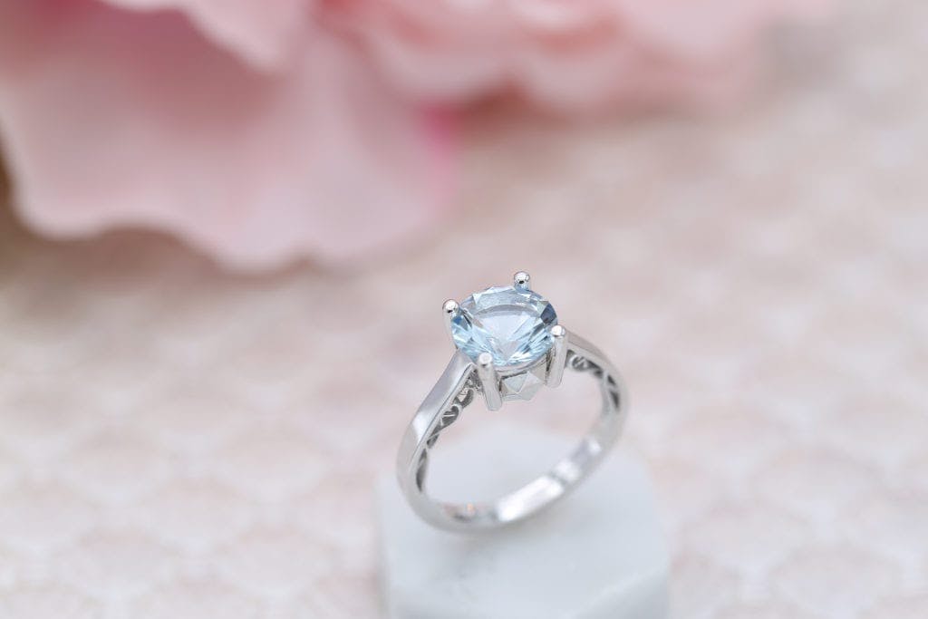 solitaire aquamarine setting