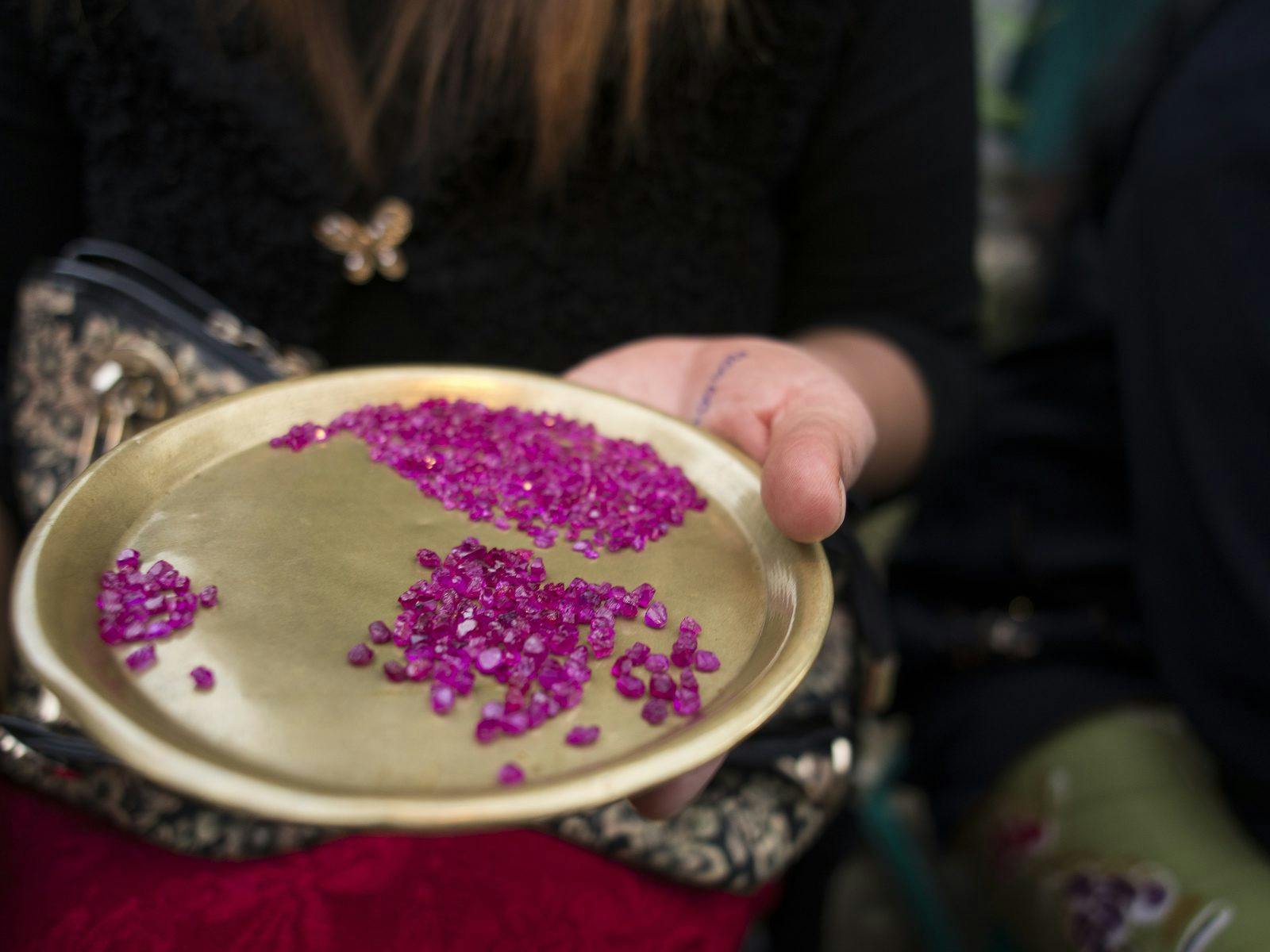 mogok rubies